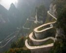 天门山盘山公路