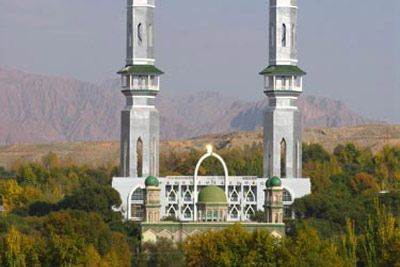 ع