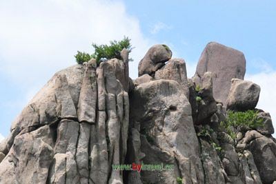 道兰斯日背(七层山)