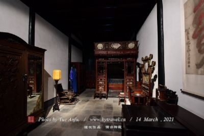 新屋里十八间民居